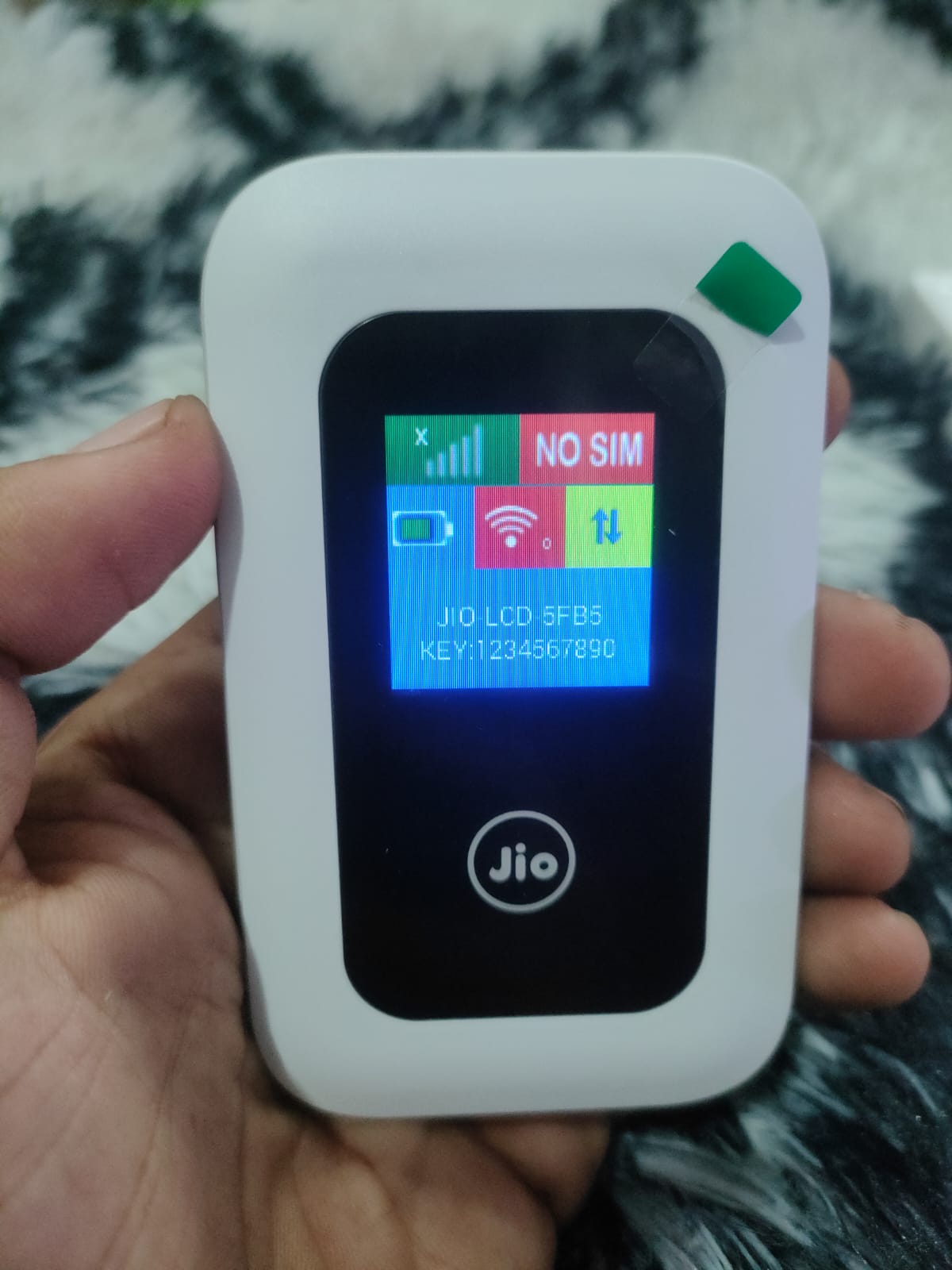 Jio MF880 4G Mobile WiFi Pocket Router